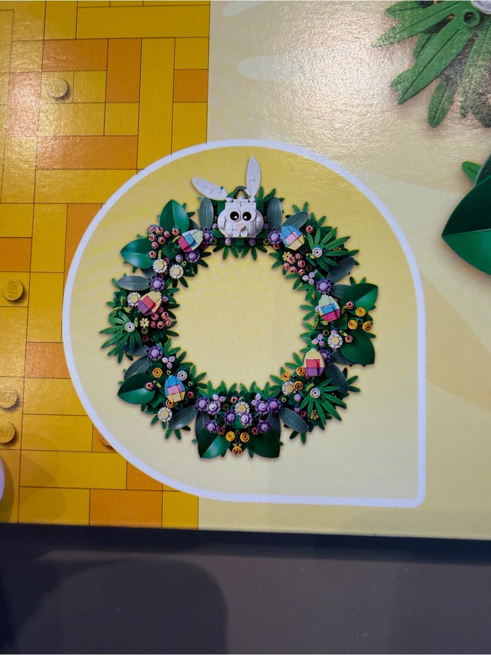 New Lego Decor Spring Easter Wreath Pastel Floral Decoration Building Toy 40957 - Picture 3 of 5